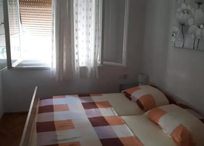 Maximino * Сплит